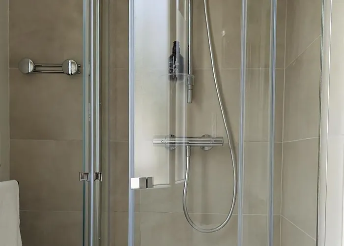 Vakantiehuis Le Cemarose & Terrace Garden & Lovely View Épernay