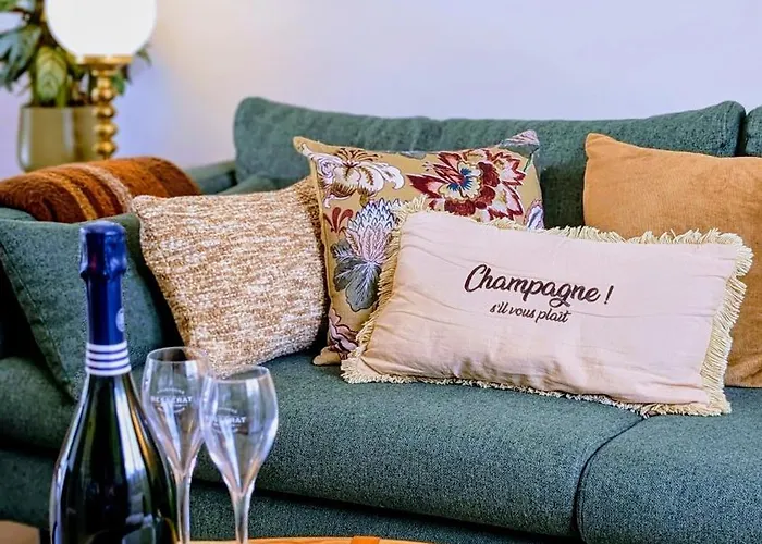 Le Cemarose & Terrace Garden & Lovely View Vakantiehuis *